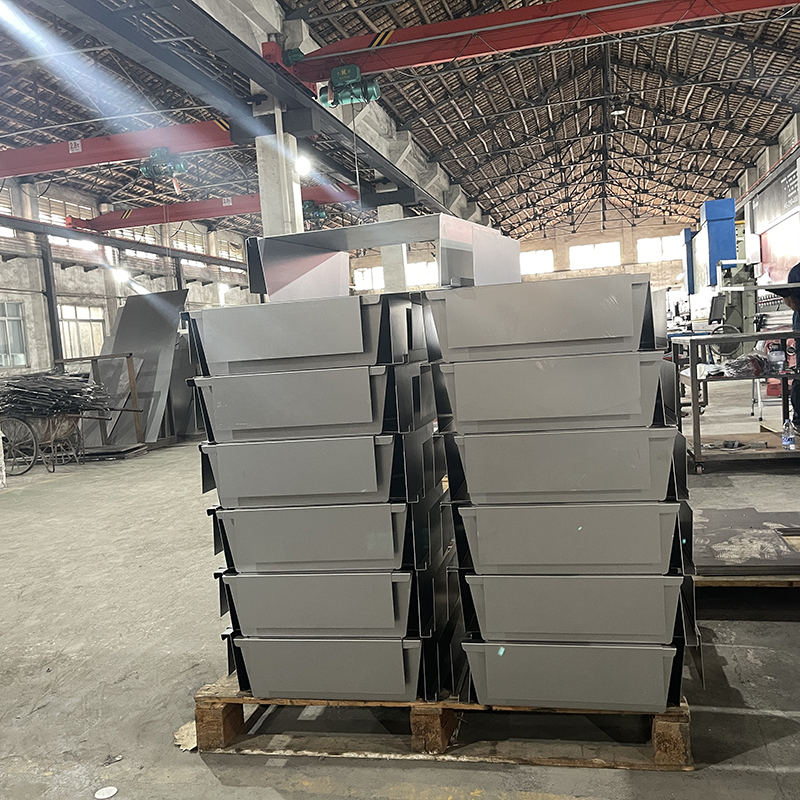 佛山鈑金加工廠，精密鈑金加工廠，機械鈑金定製加工（gōng）